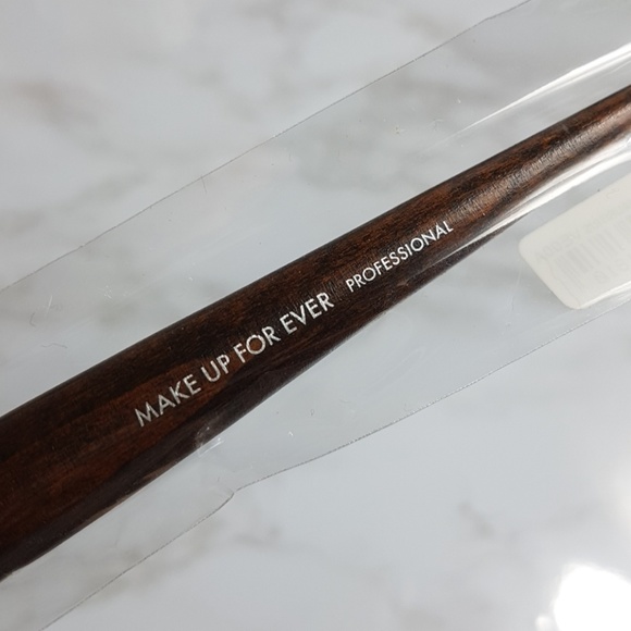 Make Up For Ever Pro #156 Brush - Picture 2 of 7